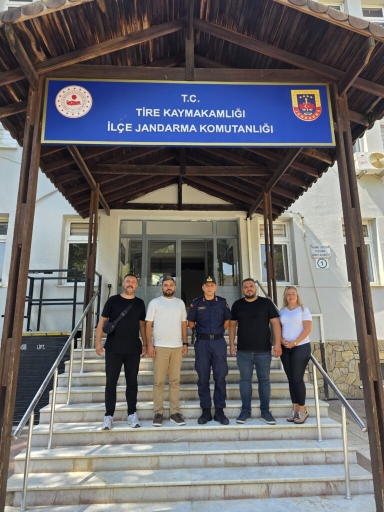Tire’de Basın Mensuplarından Yeni Jandarma Komutanına Ziyaret