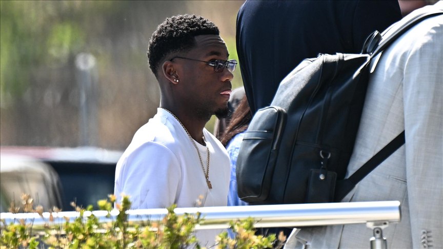 FENERBAHÇE’NİN YENİ SANTROFORU JHON DURAN İSTANBUL’DA