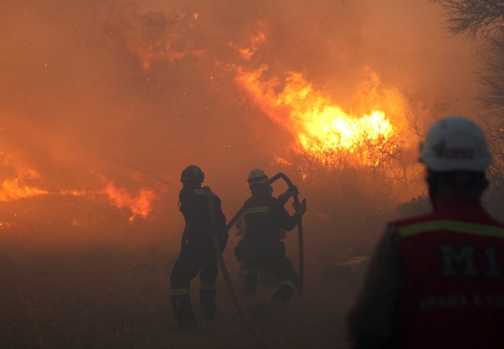 Ödemiş’te Orman Yangını: Tahliye Edilen Mahalle Sayısı 4’e Yükseldi