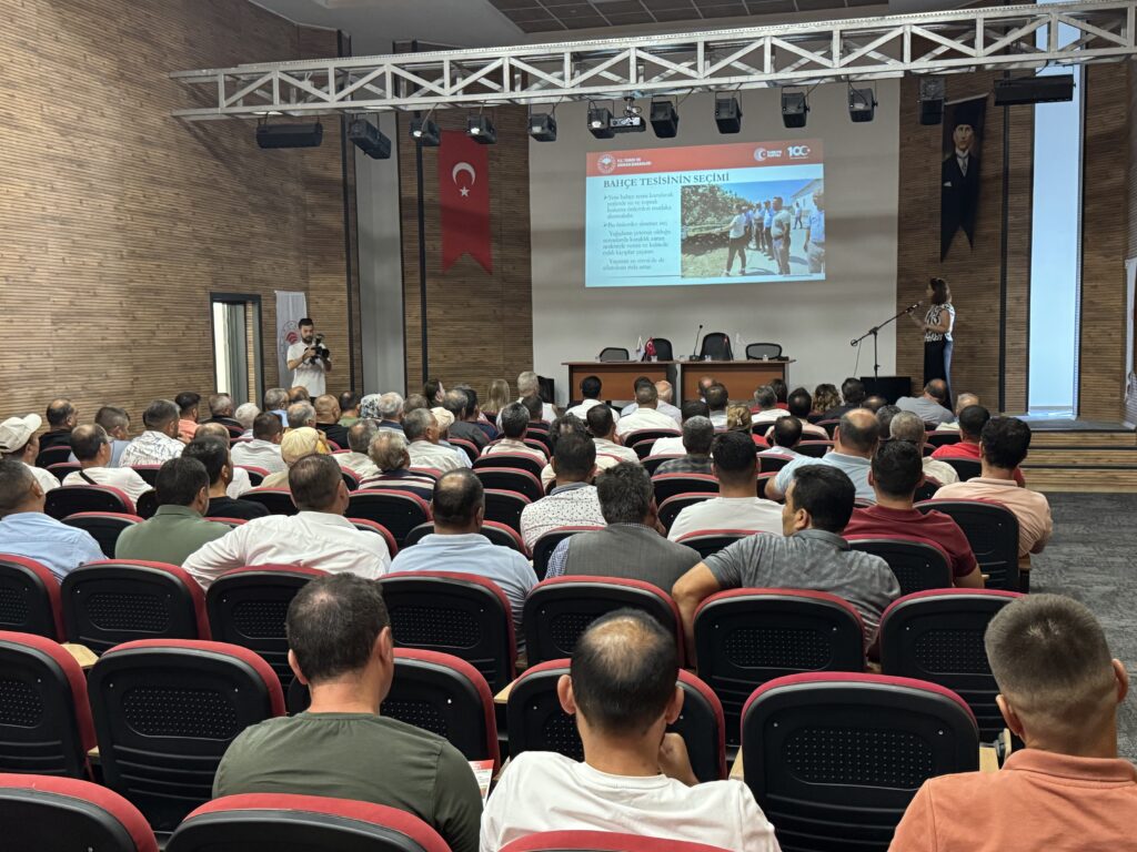 Tire’de İncirde Aflatoksinle Mücadele Toplantısı Düzenlendi