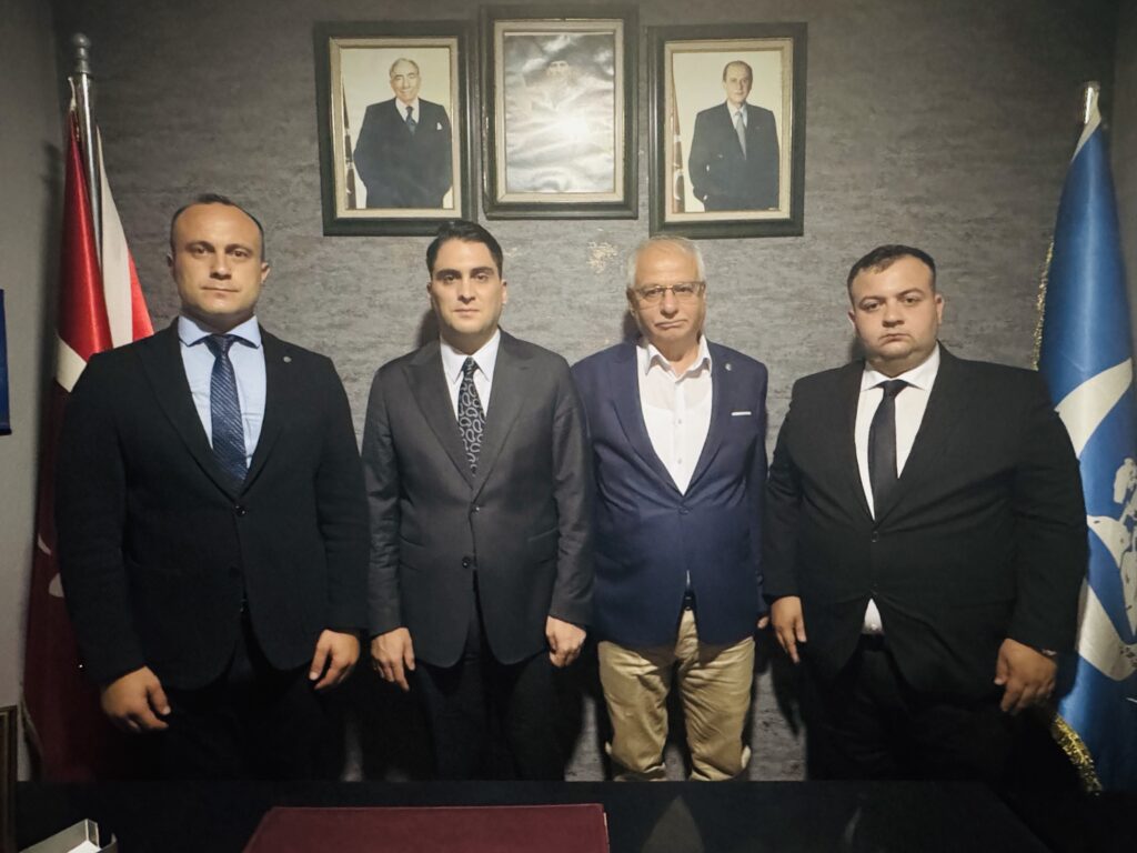 Tire Ülkü Ocakları’nda Bayrak Değişimi