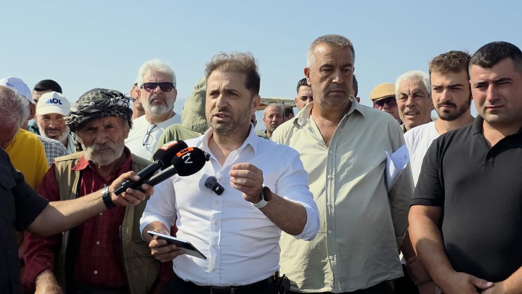 AK Parti İlçe Başkanı Kadir Uğurlu’dan Karateke’de Sert Çıkış: “Çöp, Çamur, Çukur Zihniyetine Karşı Omuz Omuza Duracağız”