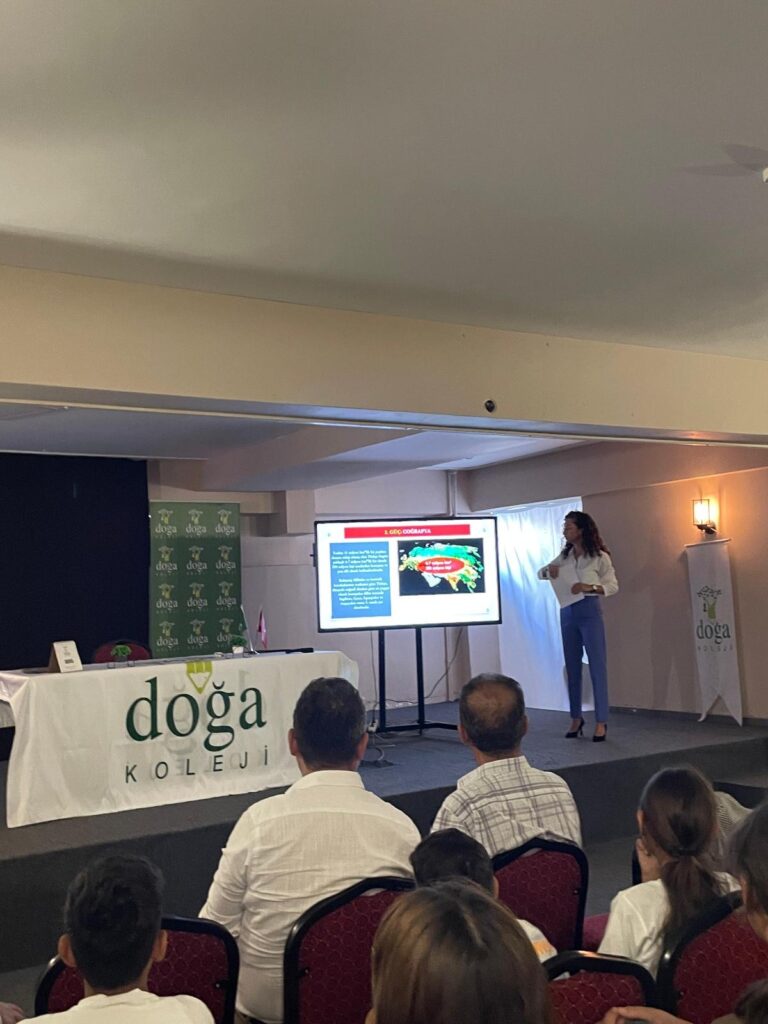 Türk Dili Bayramı’nda Anlamlı Seminer