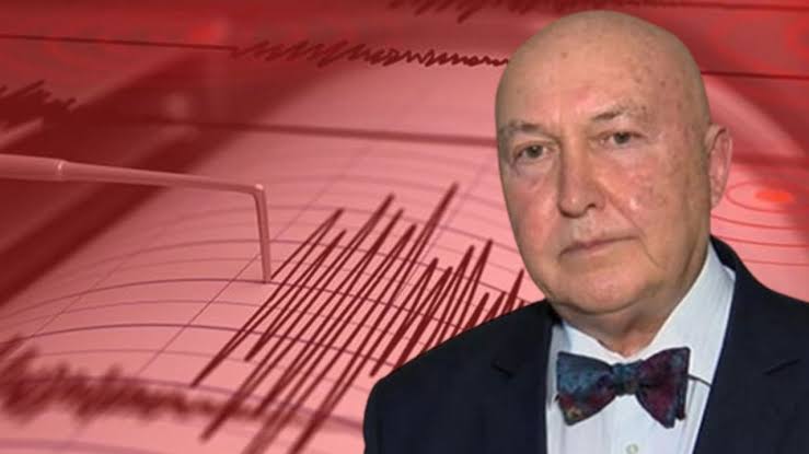 Deprem uzmanı Prof. Dr. Övgün Ahmet Ercan, sosyal medya hesabı üzerinden yaptığı paylaşımla Türkiye genelindeki birçok il ve ilçe için önemli bir uyarıda bulundu.