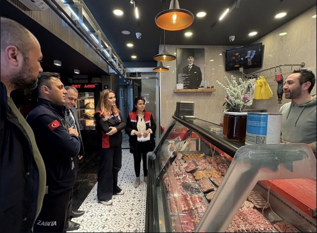 Tire’nin Tescilli Lezzeti Şiş Köfte Başarıyla Denetlendi