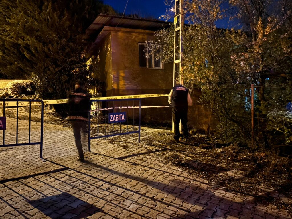 Hisarlık – Çukurköy yolu, trafiğe kapatıldı