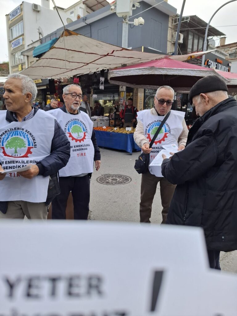 Tire’de Emeklilerden Broşürlü Tepki: “Artık Geçinemiyoruz”