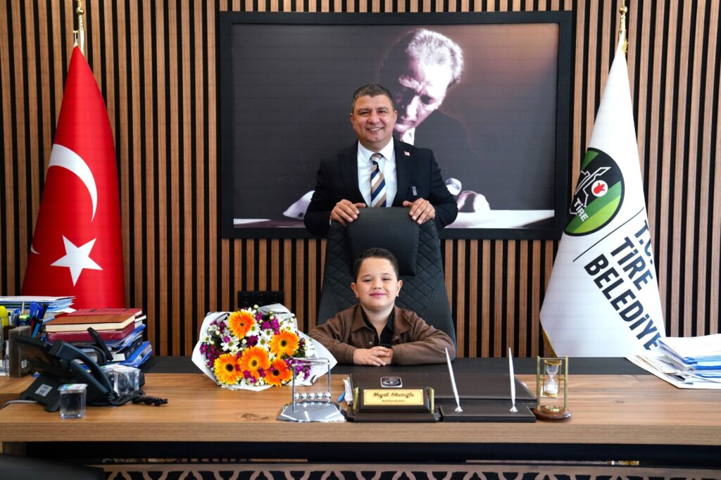 Tire Belediyesi’nde Koltuk, Minik Başkan Edis Tan’ın
