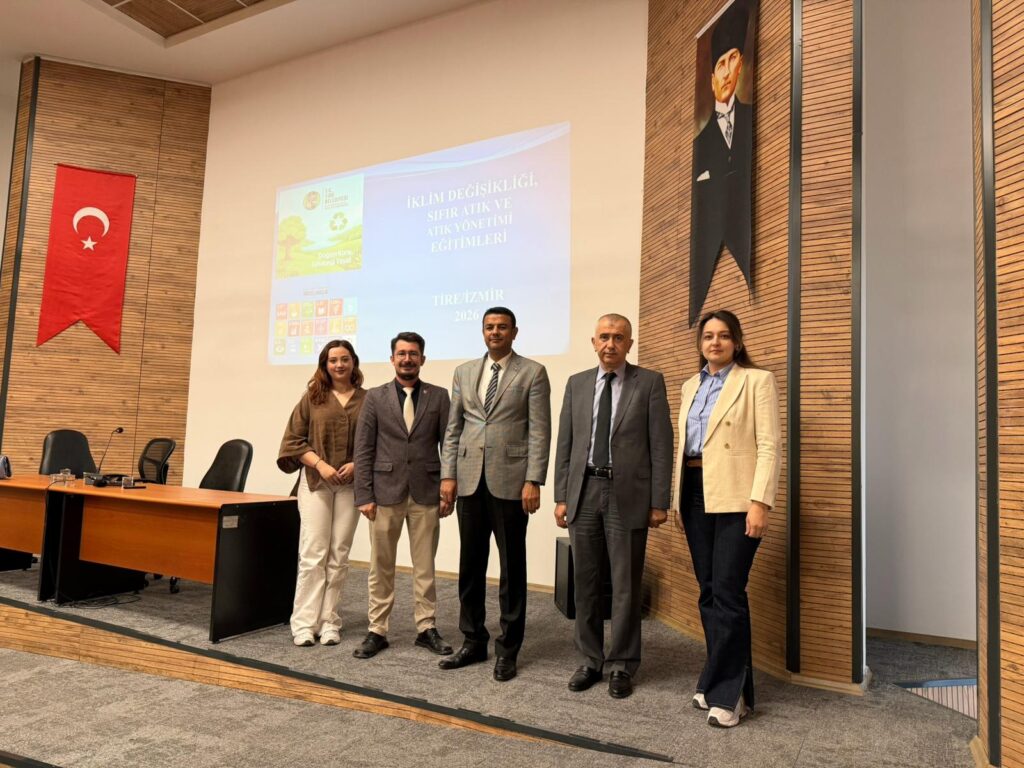 Tire Belediyesi’nden kamu personeline sıfır atık ve iklim değişikliği eğitimi