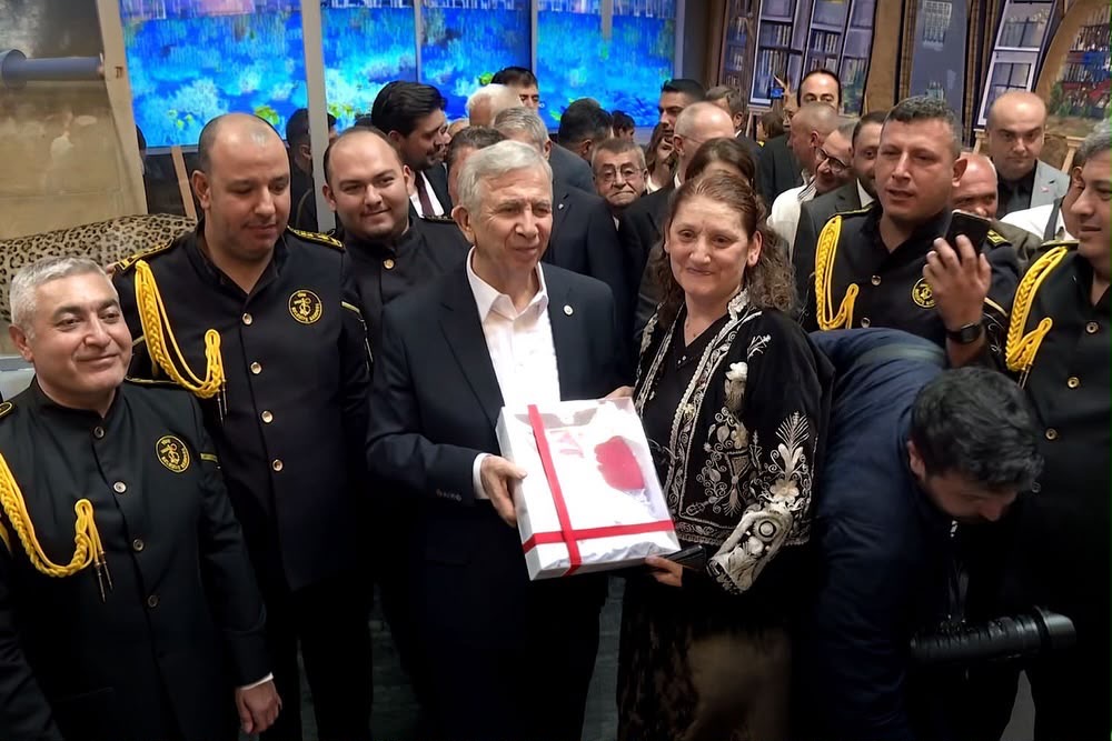🎺 TİRE ARMONİ BANDOSU, BEYPAZARI FESTİVALİ’NDE SAHNE ALDI