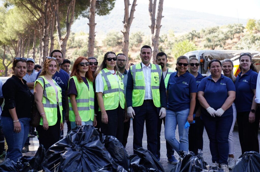 Toptepe’de Çevre Temizliği Çalışması Yapıldı